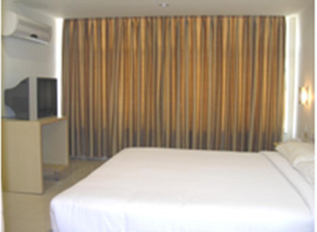 Hotel Silver Park Hyderabad Quarto foto