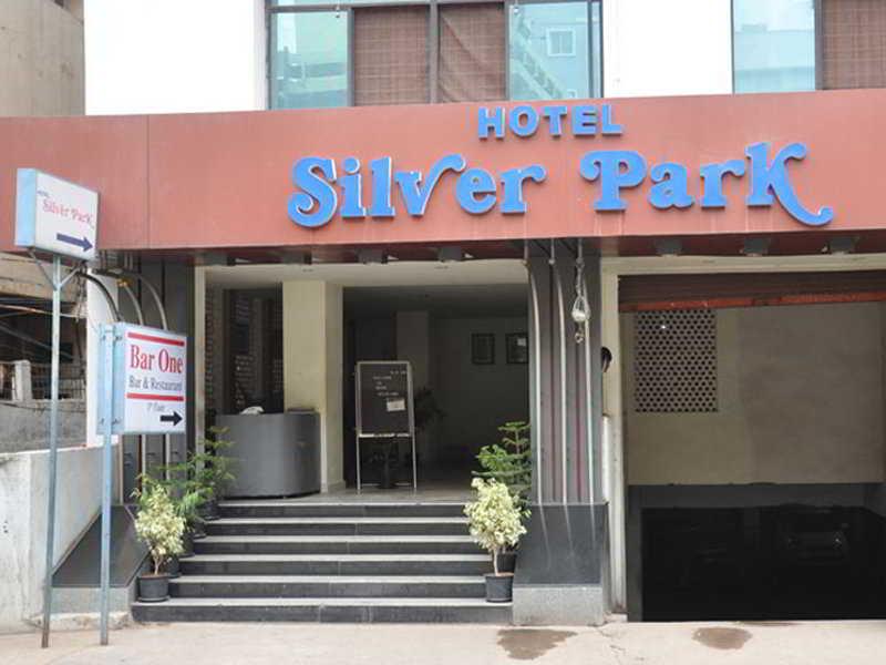 Hotel Silver Park Hyderabad Exterior foto